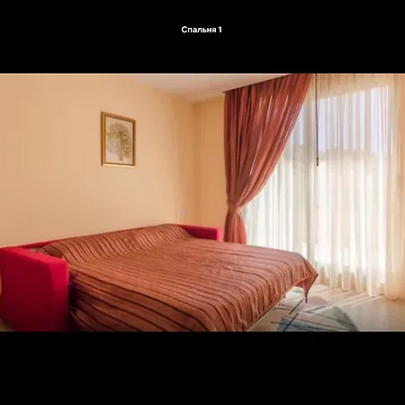Lazirinamar Λορέτ Ντε Μαρ